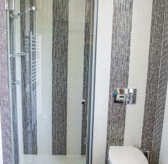 Tirgu Mures Hotel | Discover Hotel Tempo: Family-Friendly with Top Reviews