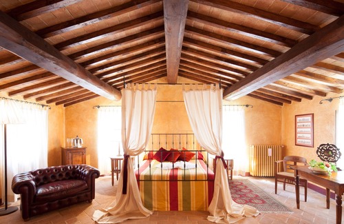 Todi Other | Unmatched Comfort at Hotel Tenuta di Canonica: 10/10 Rating