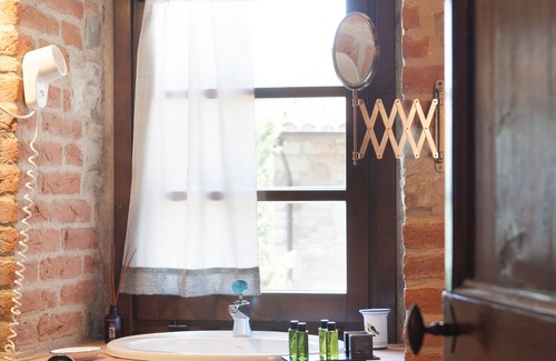 Todi Other | Unmatched Comfort at Hotel Tenuta di Canonica: 10/10 Rating