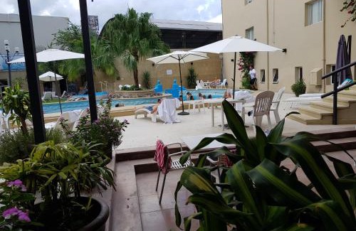 Termas de Rio Hondo Hotel | Discover Hotel Termal Rio Hondo with Pool and Hot Tub