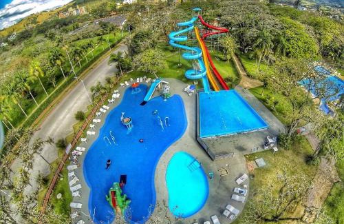 Gravatal Hotel | Relax at Hotel Termas do Lago with Ocean View Amenities