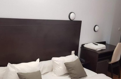 Avon Hotel | Budget-Friendly Stay at Hotel Terminus with Family Amenities