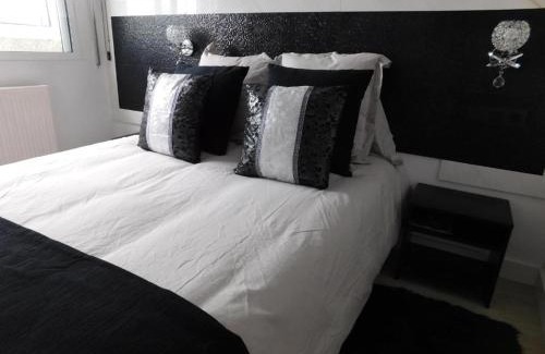 Monforte de Lemos Hotel | Discover Hotel Terra Galega Meiga: Pet-Friendly Retreat
