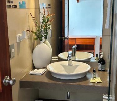 Quesada Hotel | Discover Hotel Terra Viva: Family-Friendly & Accessible Stay