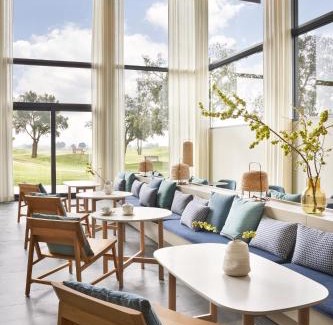 Torroella de Montgri Hotel | Discover Empordà Golf Resort: Oceanfront Getaway Awaits