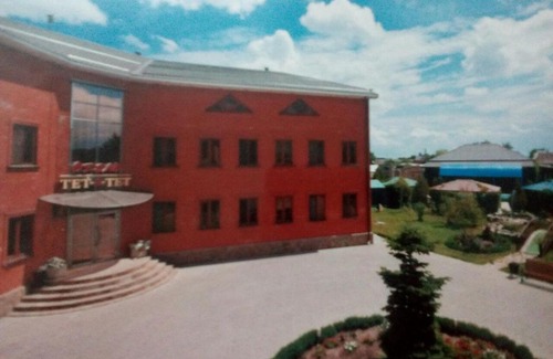 Severskaya Hotel | Pet-Friendly Hotel Tet-a-Tet with Pool & Breakfast Included