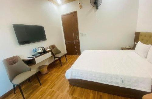 Thanh Hoa Hotel | Convenient Stay at Hotel Thành An with Breakfast & Hot Tub