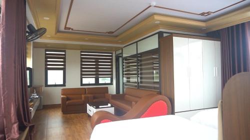 Thanh Hoa Hotel | Convenient Stay at Hotel Thành An with Breakfast & Hot Tub