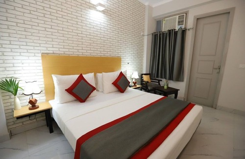 Noida Hotel | Hotel The Anvi Residency Sector 132