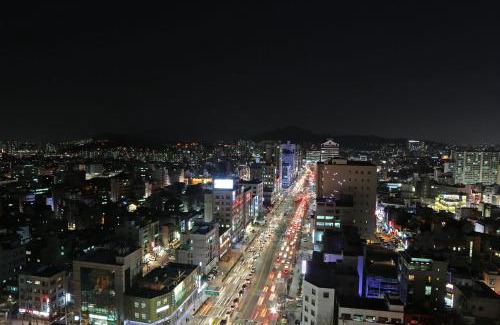Seogyo-dong Hotel | Stylish Stay at Hotel The Designers Hongdae with Great Amenities