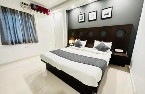 Fatehabad Hotel | Explore Hotel The Golden Globe: Pet-Friendly & Family-Ready