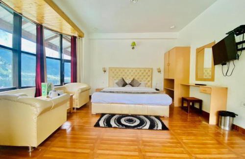 Manali Hotel | Family-Friendly Stays at Hotel The Hadimba Inn - 4-Star Comfort