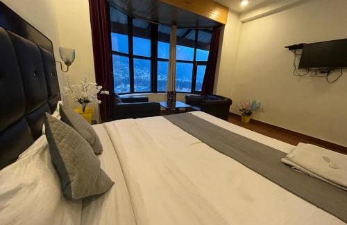 Manali Hotel | Family-Friendly Stays at Hotel The Hadimba Inn - 4-Star Comfort