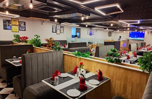 Visakhapatnam Hotel | Inviting Stays at Hotel The Invitation 365 with Hot Tub