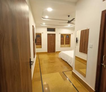 Jaisalmer Hotel | Budget-Friendly Stay at Hotel The Jaisan Palace with Breakfast