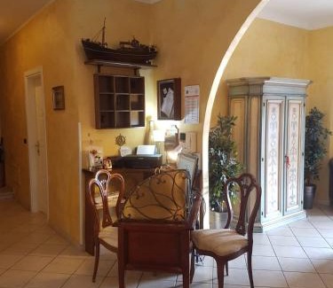 Roreto Hotel | Family-Friendly Hotel The Marins with Breakfast Included