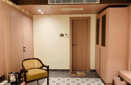 Kanpur Hotel | Budget-Friendly Hotel The Palassio with Child-Friendly Amenities