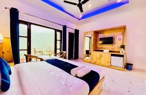 Haidargarh Hotel | Hotel The SSB - Property of the Year ! Luxury Balcony Rooms ! Mountain View ! Rooftop Cafe ! Big Parking !