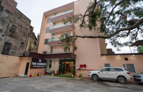 Katra Hotel | Budget-Friendly Stay at Hotel The Vaishvik with Breakfast