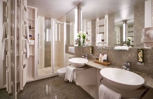 Bad Teinach-Zavelstein Hotel | Relax at Hotel Therme Bad Teinach - 4-Star Spa Retreat