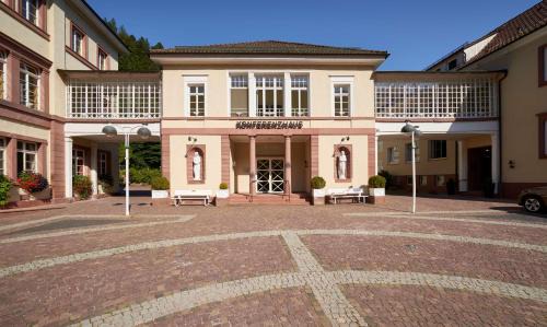 Bad Teinach-Zavelstein Hotel | Relax at Hotel Therme Bad Teinach - 4-Star Spa Retreat