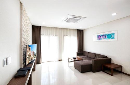Yongin Hotel | Relax at Hotel Thesoom Forest with Oceanfront Views
