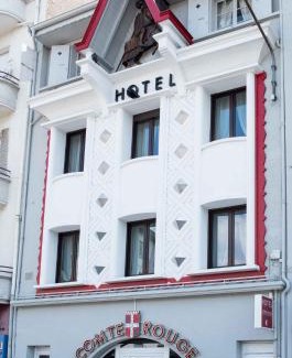 Thonon-les-Bains Hotel | Discover Le Comte Rouge: Family-Friendly with Dining Options