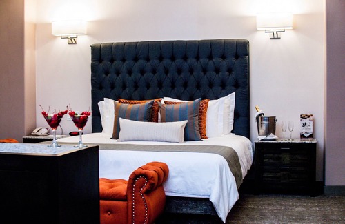Avenida Revolucion Hotel | Discover Hotel Ticuán: Spa and Family-Friendly Retreat