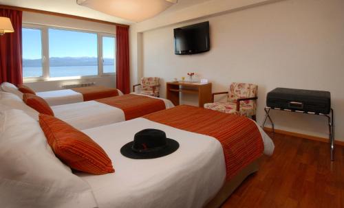 Centro Hotel | Family-Friendly Escape at Hotel Tirol – Rated 8.8/10!