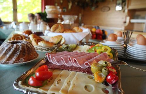 Ramsau am Dachstein Hotel | Highly Rated Hotel Tischlbergerhof: Pet Friendly & Pools