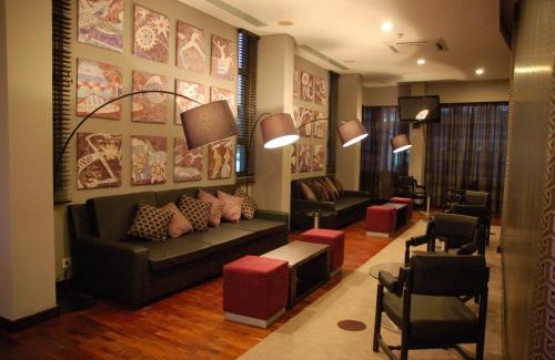 Central C Hotel | Discover Comfort at Hotel Tivoli Maputo with Great Amenities