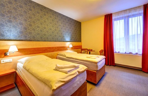 Lipova-Lazne Hotel | Top-Rated Hotel TOČ: Relax by the Pool & Enjoy Spa Treats