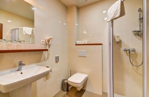 Lipova-Lazne Hotel | Top-Rated Hotel TOČ: Relax by the Pool & Enjoy Spa Treats