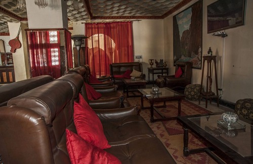 Tinghir Hotel | Discover Hotel Todra Centre: Family-Friendly with Spa & Dining