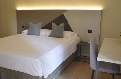 Brindisi Histotic Center Hotel | Relax at Hotel Torino with Spa Access and Family Amenities