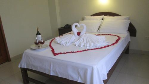 Ica Hotel | Oceanfront Hotel Torontel: Family-Friendly Stays Await