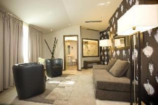 Lugo Hotel | Discover Comfort at Hotel Torre de Núñez - 4-Star Retreat