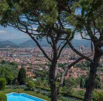 Santo Spirito Hotel | Elegant Hotel Torre di Bellosguardo with Ocean View & Pool