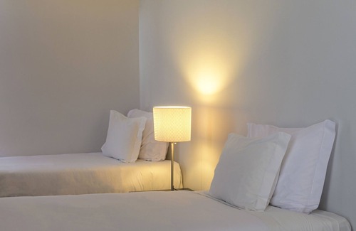 A Ver-o-Mar Hotel | Discover Hotel Torre Mar: Family-Friendly Retreat with Spa