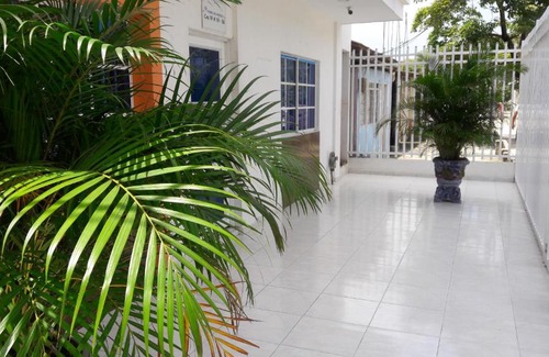 Sur Oriente Hotel | Family-Friendly Hotel Torres del Parque No3 - Rated 9/10