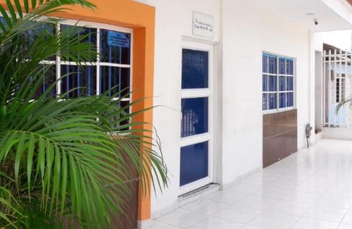 Sur Oriente Hotel | Family-Friendly Hotel Torres del Parque No3 - Rated 9/10