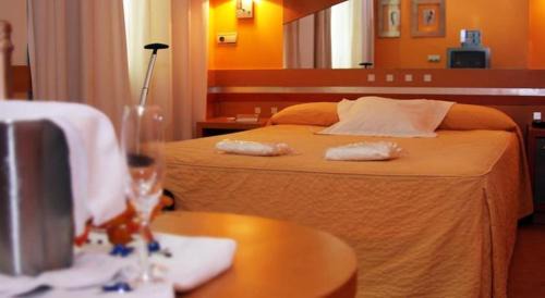Torrelavega Hotel | Relax at Hotel Torresport: 4-Star Comfort with a Pool