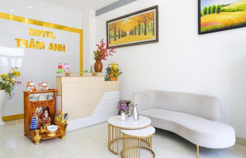 Nhon Trach Hotel | Discover Hotel Trâm Anh: Pet-Friendly 4-Star Escape