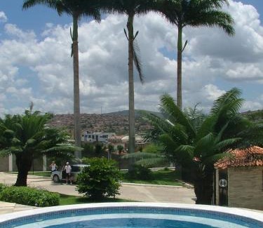 Novo Gravata Hotel | Oceanfront Comfort at Hotel Três Palmeiras - 8/10 Guest Rated