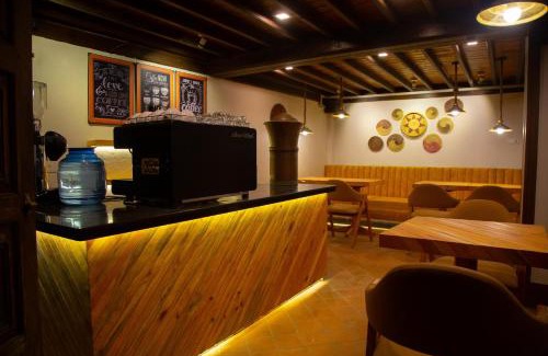 Bhaktapur Hotel | Inviting Hotel Traditional: 9.1/10 Rated with Family Amenities