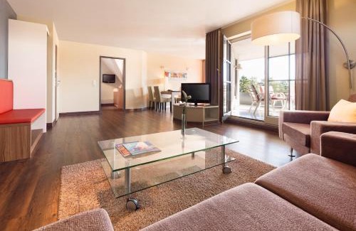 Fischbach Hotel | Relax at Hotel Traube am See: 4-Star Oceanfront Retreat