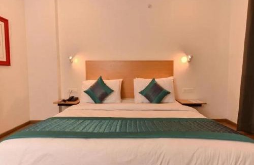 Pashim Vihar Hotel | Hotel Travana Stay