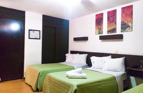 Centro Hotel | Budget-Friendly Hotel Trevi: Child-Friendly & Accessible Stay