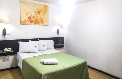 Centro Hotel | Budget-Friendly Hotel Trevi: Child-Friendly & Accessible Stay