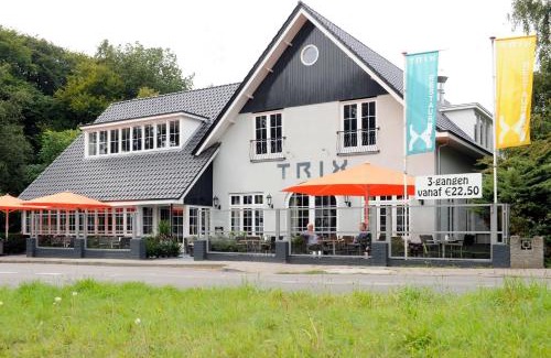 Municipality of Arnhem Hotel | Stylish Hotel Trix: Family-Friendly with Breakfast Included